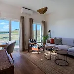 Casa Ki-se - Stylish Oceanview - Garden - Ac Apartment *