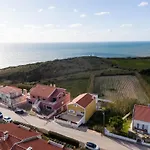 Casa Ki-se - Stylish Oceanview - Garden - Ac * São Pedro da Cadeira