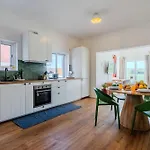 Casa Ki-se - Stylish Oceanview - Garden - Ac Apartment São Pedro da Cadeira